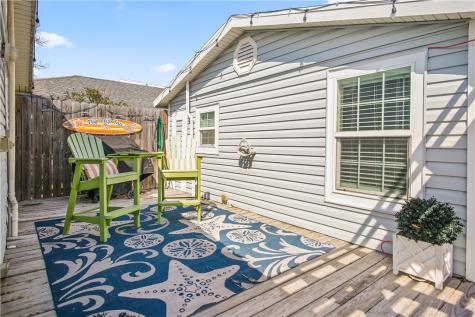 523 S Station St B Port Aransas TX 78373