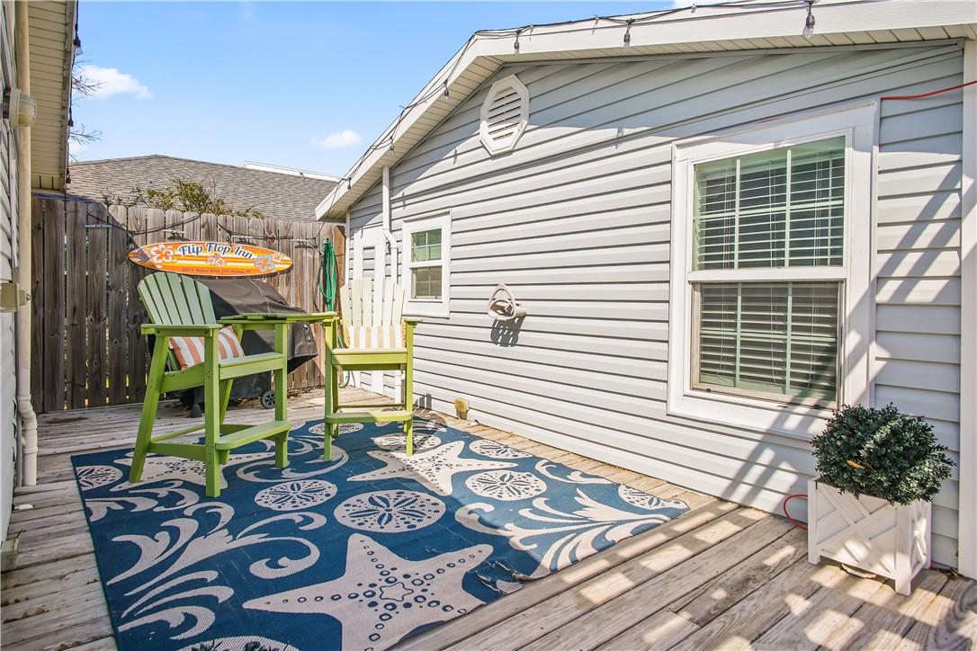 523 S Station St B Port Aransas TX 78373