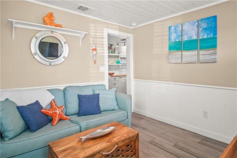 523 S Station St B Port Aransas TX 78373