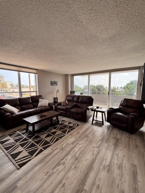 715 S Upper Broadway Street 201 Corpus Christi TX 78401