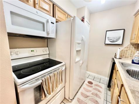 7122 Premont Dr F202 Corpus Christi TX 78414