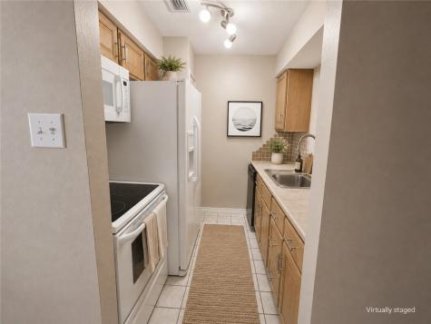 7122 Premont Dr F202 Corpus Christi TX 78414