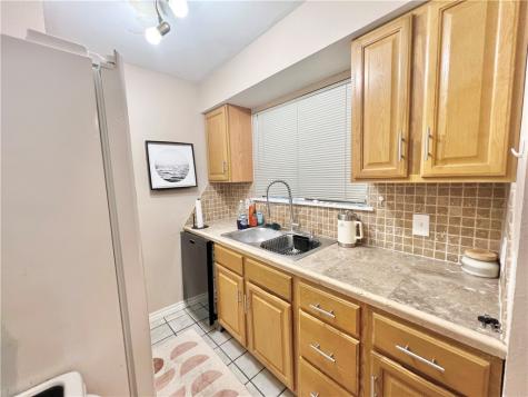 7122 Premont Dr F202 Corpus Christi TX 78414