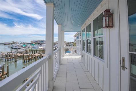 136 W Cotter Avenue 8 Port Aransas TX 78373