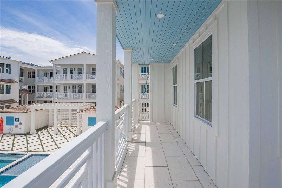 136 W Cotter Avenue 8 Port Aransas TX 78373