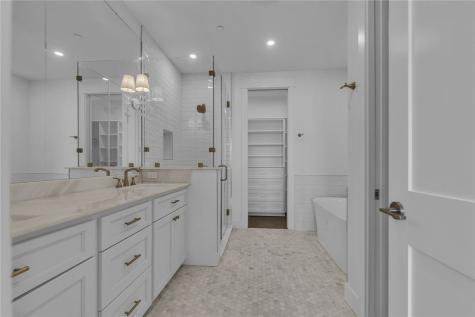 136 W Cotter Avenue 8 Port Aransas TX 78373