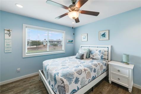 230 Cut Off 106 Port Aransas TX 78373
