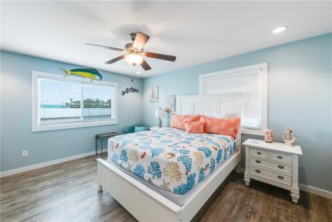 230 Cut Off 106 Port Aransas TX 78373