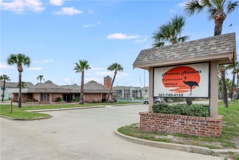 230 Cut Off 106 Port Aransas TX 78373