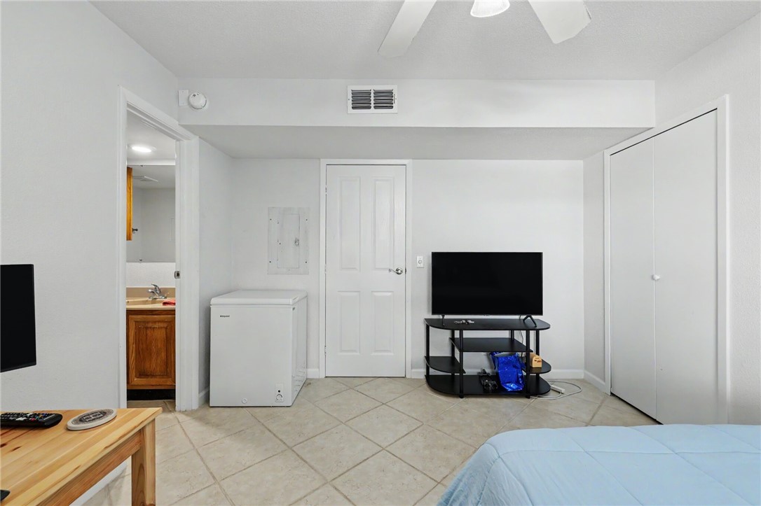 5973 State Highway 361 436 Port Aransas TX 78373