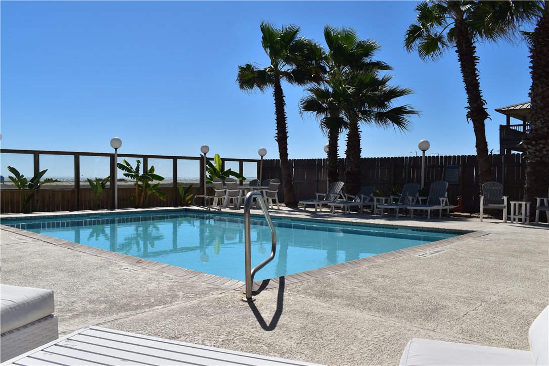 202 Reef 104 Corpus Christi TX 78402