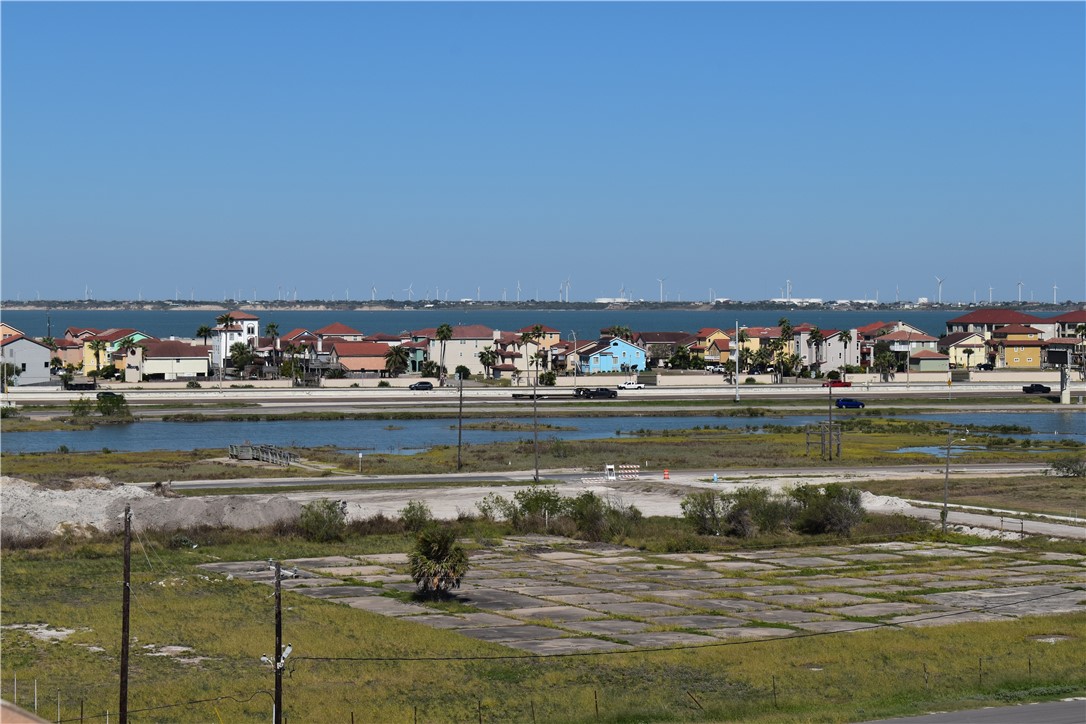 202 Reef 104 Corpus Christi TX 78402