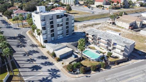 520 S Chaparral Street 204 Corpus Christi TX 78401