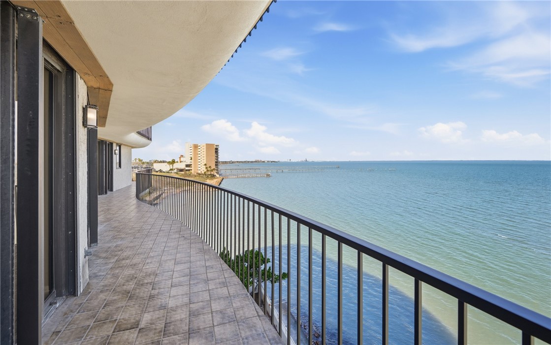 4500 Ocean Drive 4a Corpus Christi TX 78412