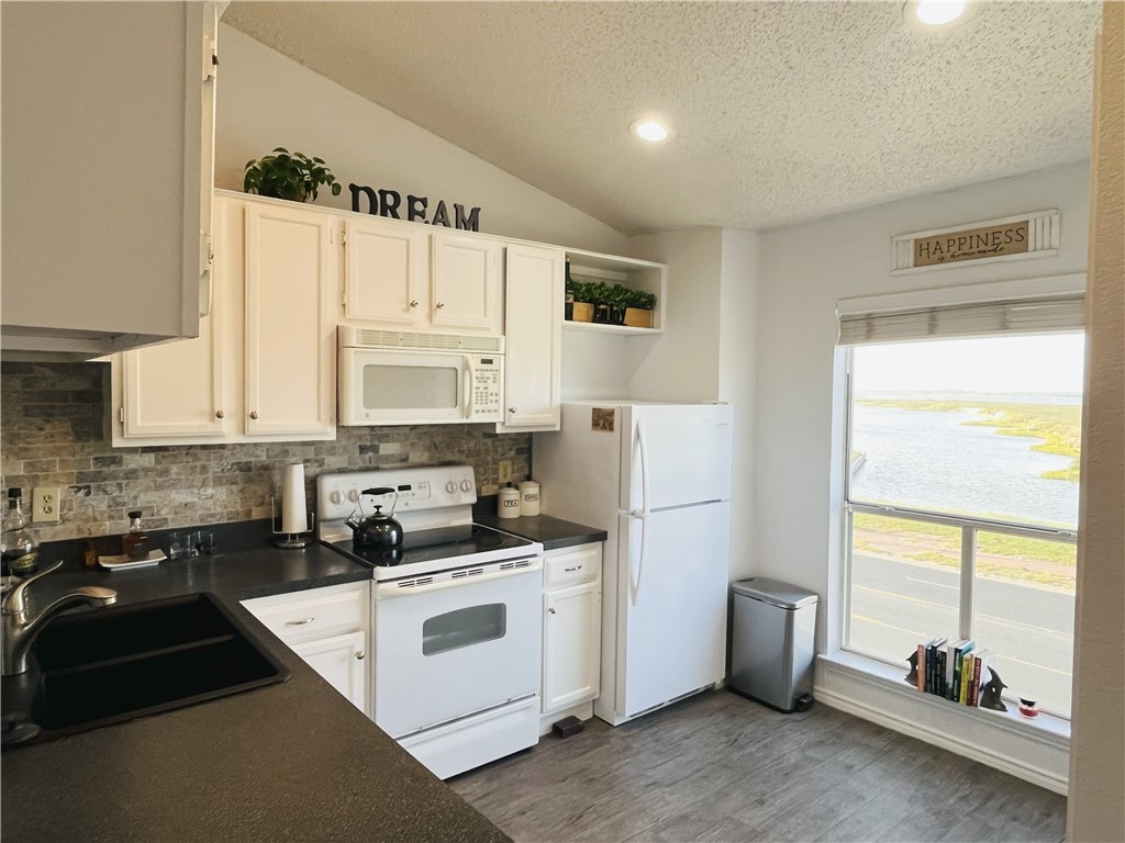 14721 Whitecap Boulevard 375 Corpus Christi TX 78418