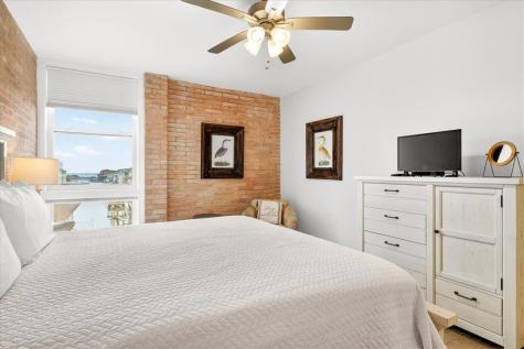 631 Channel View Drive 216 Port Aransas TX 78373