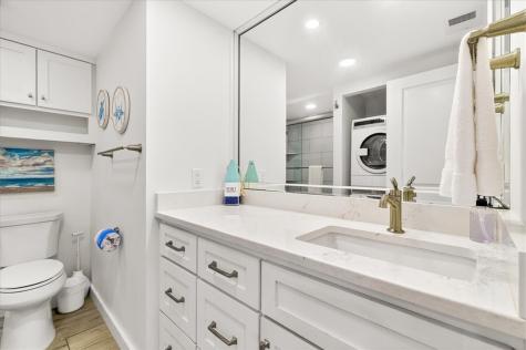 631 Channel View Drive 216 Port Aransas TX 78373