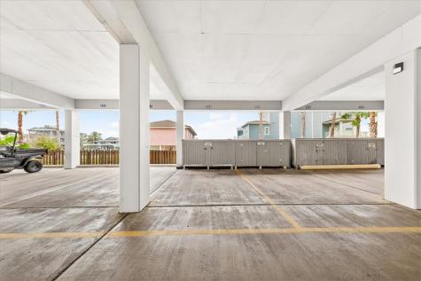 631 Channel View Drive 216 Port Aransas TX 78373
