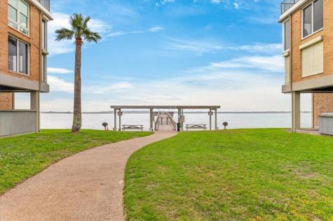 631 Channel View Drive 216 Port Aransas TX 78373