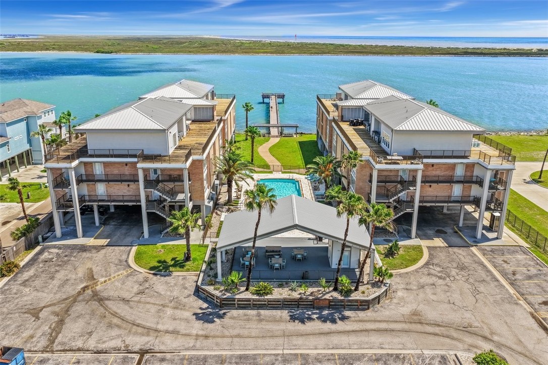 631 Channel View Drive 216 Port Aransas TX 78373