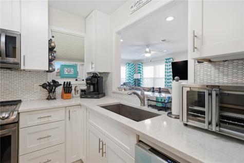 1001 Cape Velero Dr C-2 Rockport TX 78382