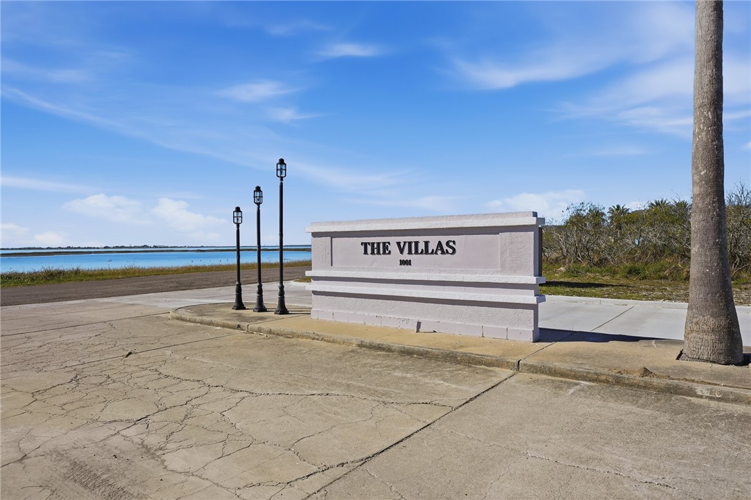 1001 Cape Velero Dr C-2 Rockport TX 78382