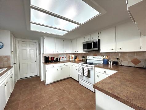 840 Cliff Drive 4 Portland TX 78374
