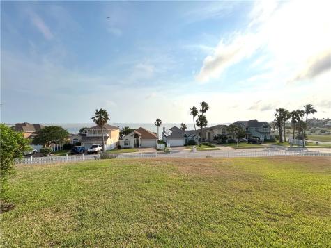 840 Cliff Drive 4 Portland TX 78374