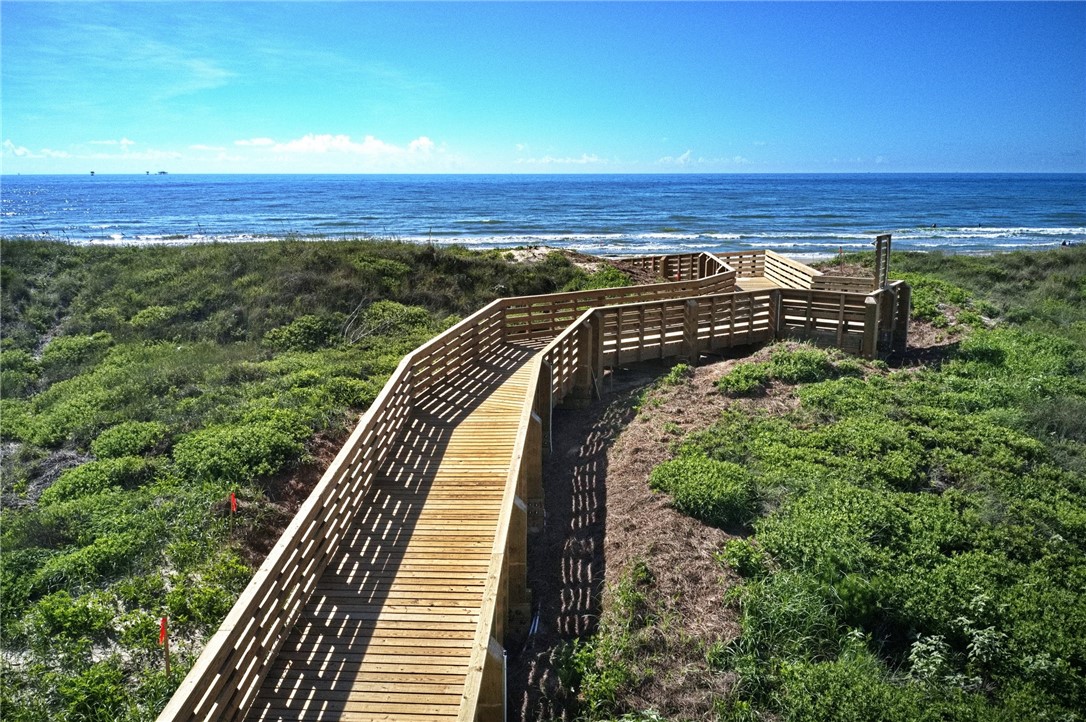 7393 State Highway 361 8-h Port Aransas TX 78373