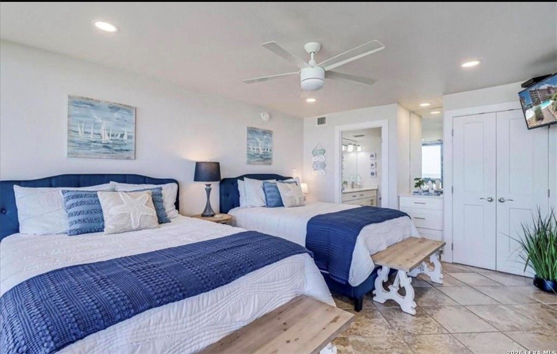 6021 State Highway 361 203 Port Aransas TX 78373