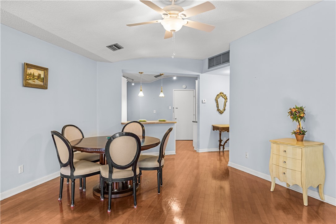 823 S Water St 4f Corpus Christi TX 78401