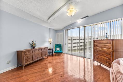 823 S Water Street 4f Corpus Christi TX 78401