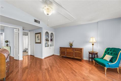 823 S Water Street 4f Corpus Christi TX 78401