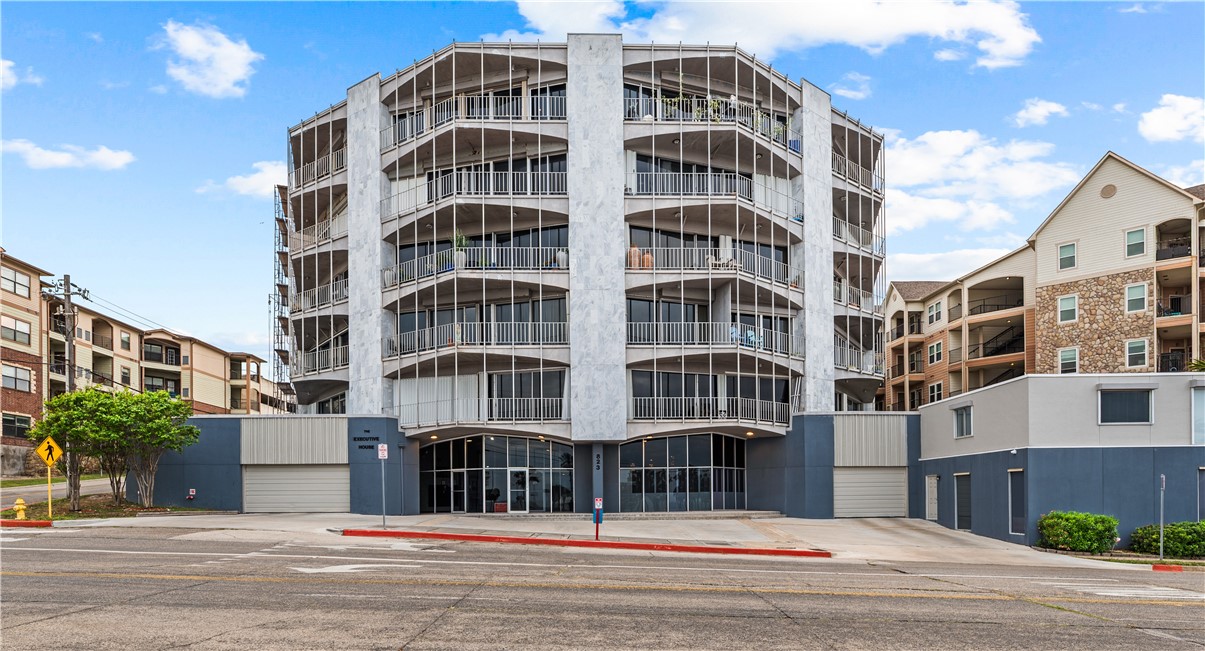 823 S Water St 4f Corpus Christi TX 78401