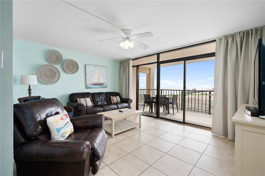 1021 S Water Street 214 Rockport TX 78382