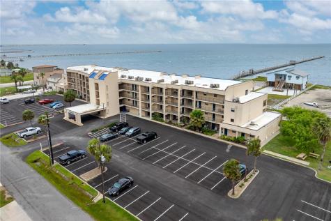 1021 S Water Street 214 Rockport TX 78382