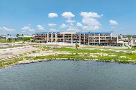 1021 S Water Street 214 Rockport TX 78382