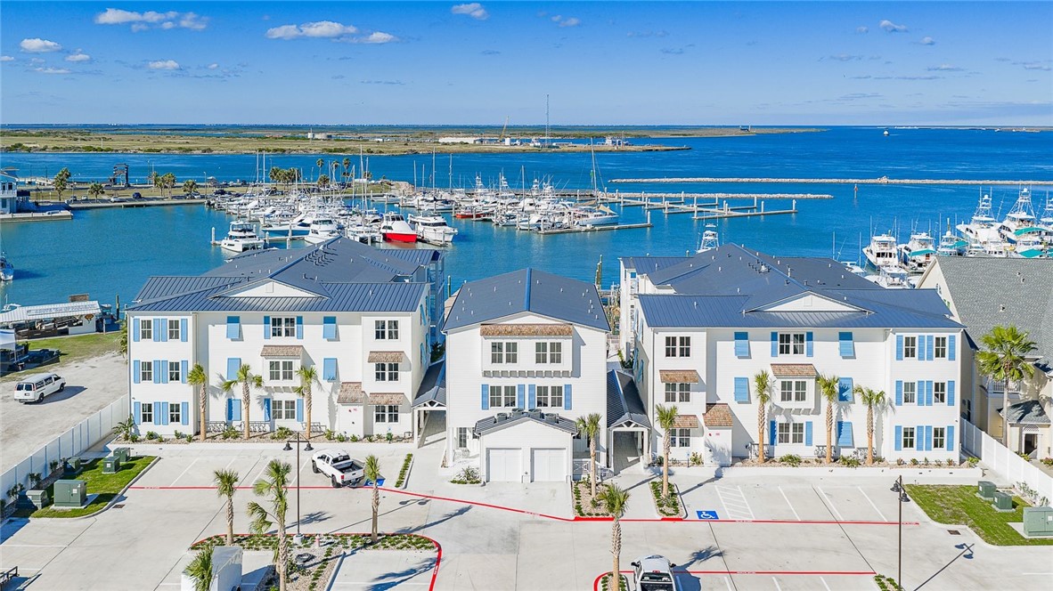 136 W Cotter Avenue 13 Port Aransas TX 78373