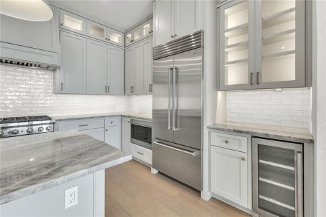 136 W Cotter Avenue 13 Port Aransas TX 78373