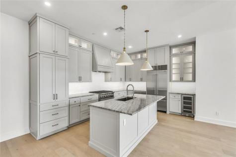 136 W Cotter Avenue 13 Port Aransas TX 78373