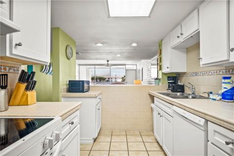 1421 S 11th Street 204 Port Aransas TX 78373
