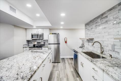 14810 Windward Drive 509 Corpus Christi TX 78418