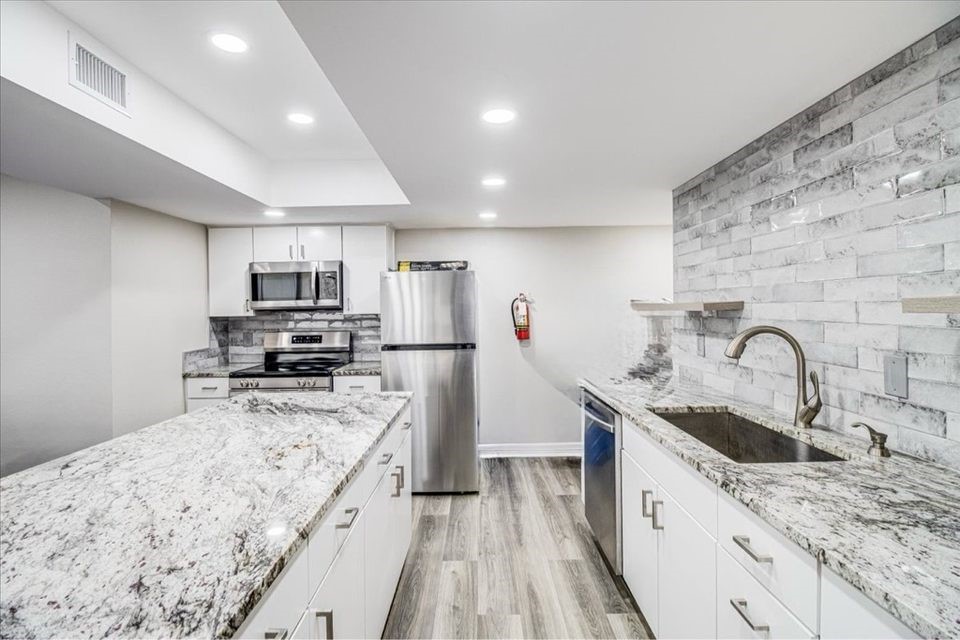 14810 Windward Drive 509 Corpus Christi TX 78418