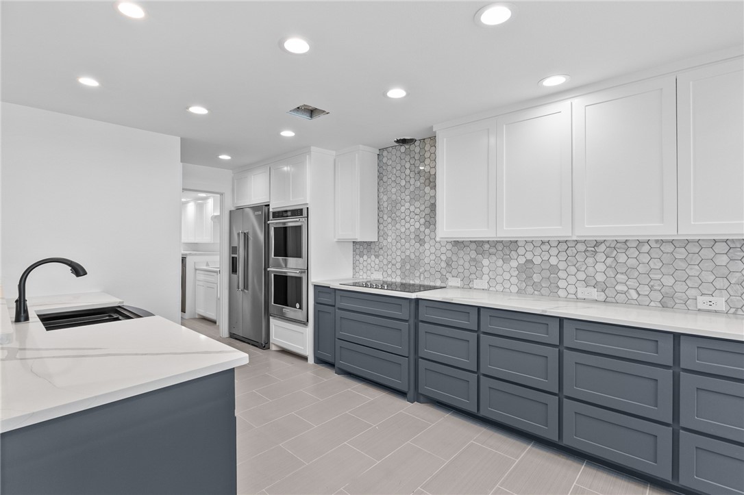 4270 Ocean Drive 2 Corpus Christi TX 78411