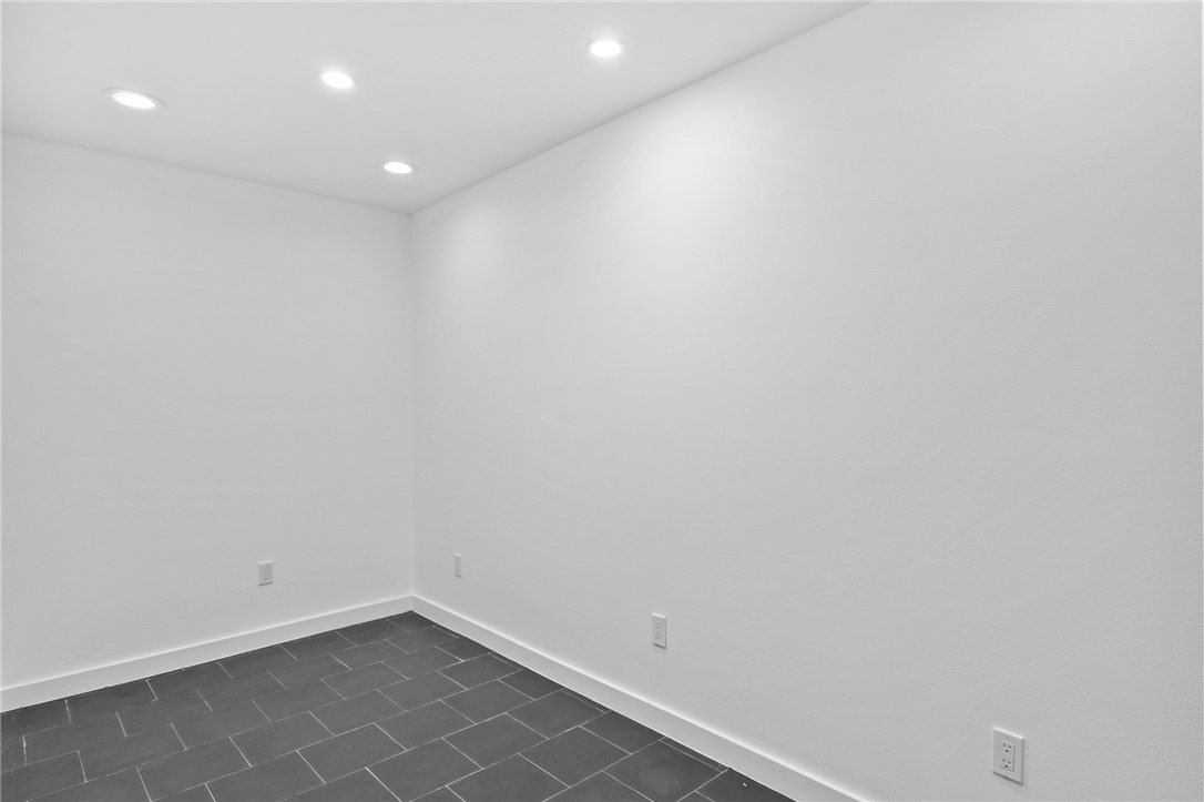 4270 Ocean Drive 2 Corpus Christi TX 78411