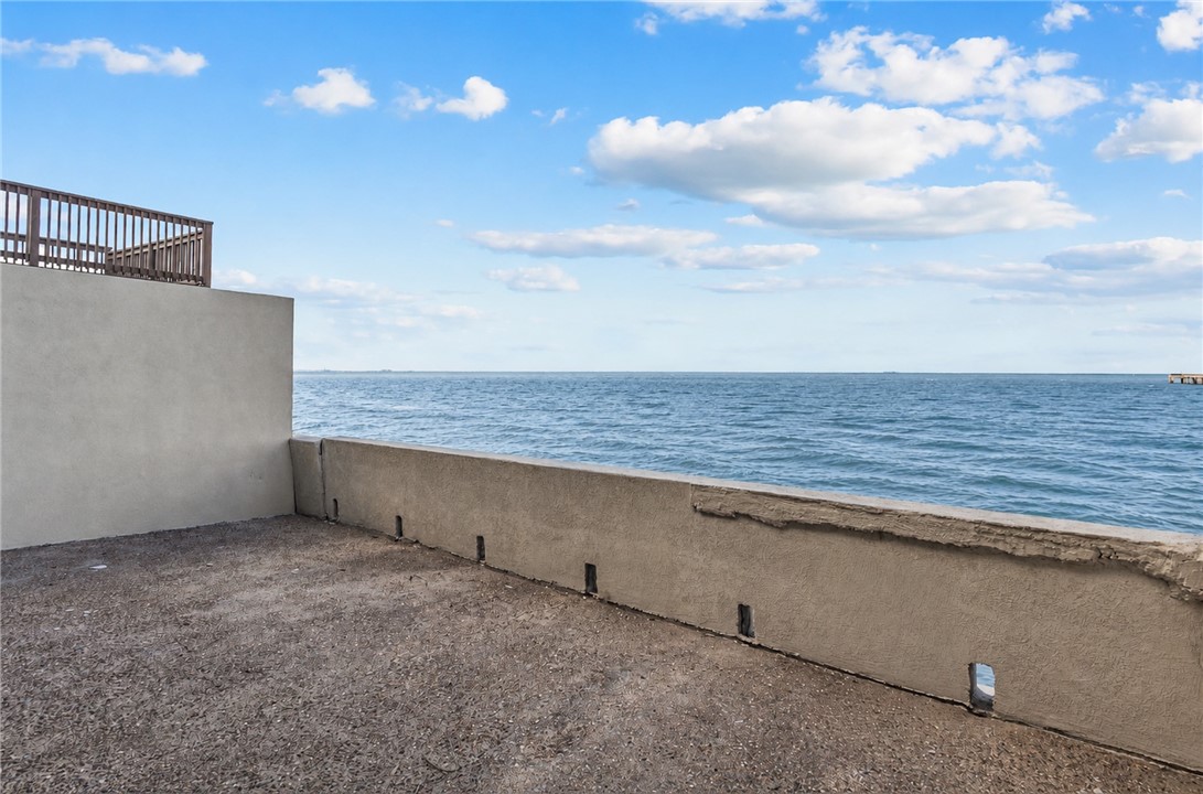 4270 Ocean Drive 2 Corpus Christi TX 78411