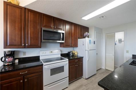6317 State Highway 361 3111 Port Aransas TX 78373