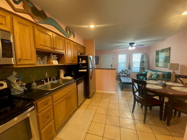 2290 N Fulton Beach Rd A-113 Rockport TX 78382