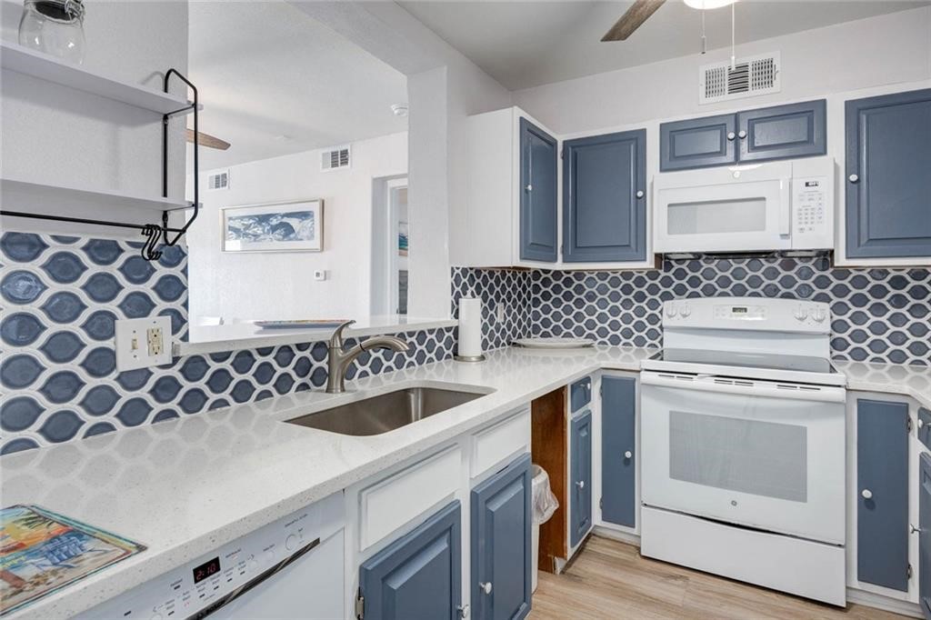 5973 State Highway 361 307 Port Aransas TX 78373
