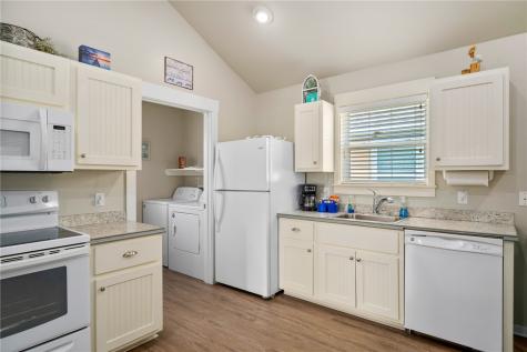 5481 Highway 35 N 15 Rockport TX 78382